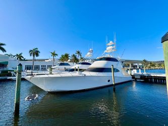 76' Viking 2014 Yacht For Sale